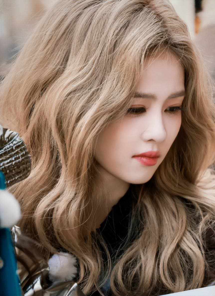 原创
《奔跑吧天路篇》定档，期待李晨、郑恺、白鹿、李昀锐等人的表现