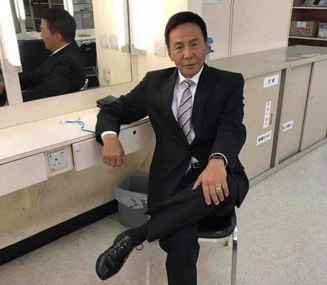 炜烈与9岁儿子相处的珍贵瞬间