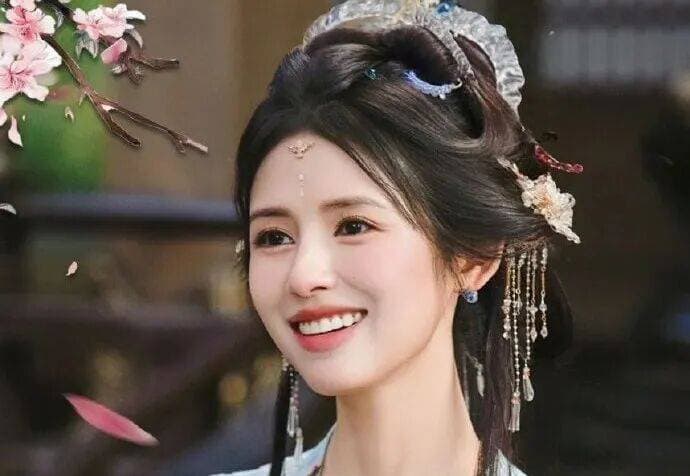 鹤男家境相关图片