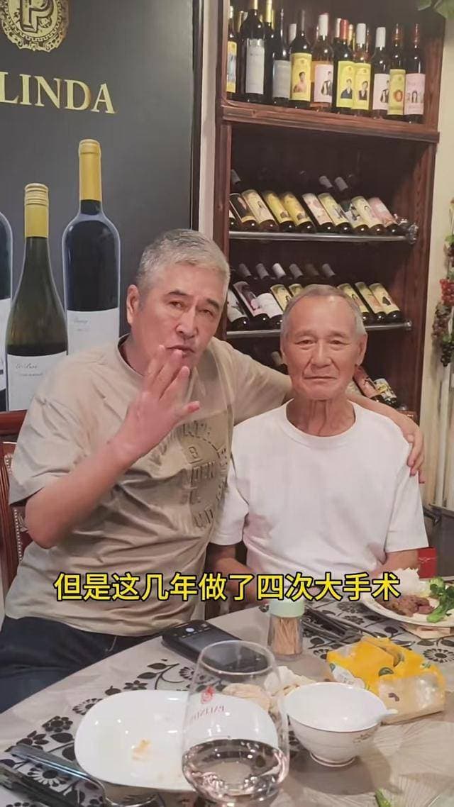 林威陪伴陈惠敏的场景