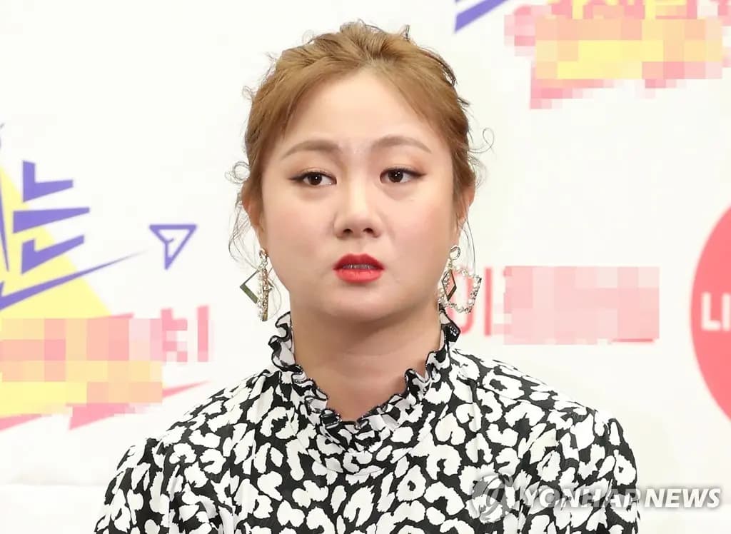 朴娜拉韩国主持人资料照片，娱乐八卦隐私泄露事件相关图片