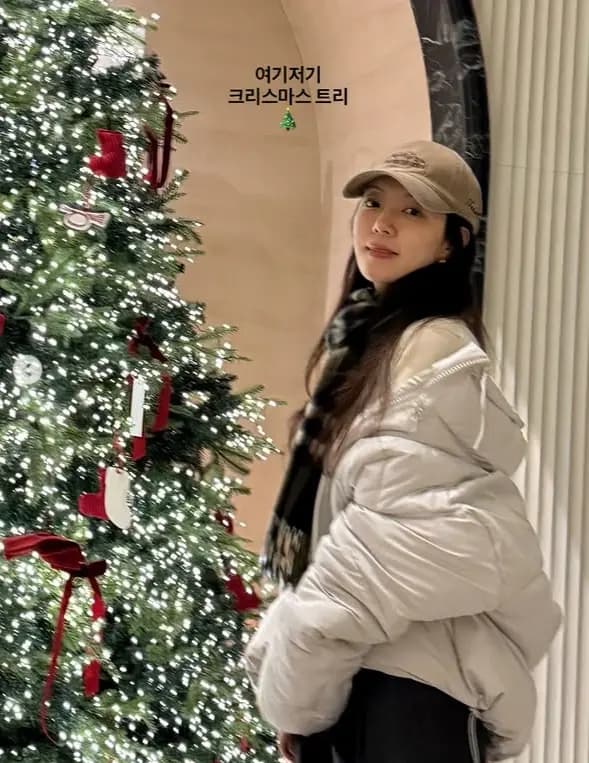 朴韩星，颜值担当果然是颜值担当啊..比圣诞树更夺人眼球的美貌