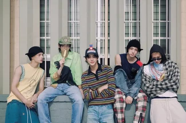 科蒂斯·马丁在“Limousine Service”中透露复出消息：“正在制作第二张专辑”