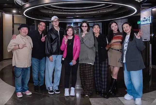 高层揭露陈家乐善举的新闻截图