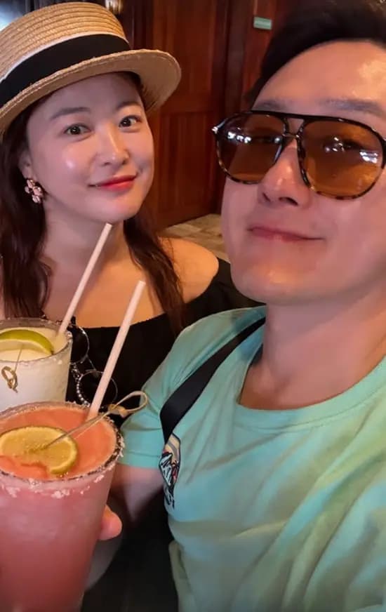 沈珍华金元效夏威夷度假鸡尾酒美景浪漫氛围图 SEO关键词