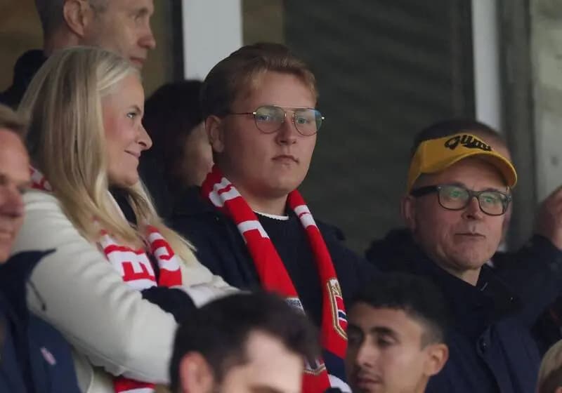 挪威王子玛格努斯近照（路透社供图）