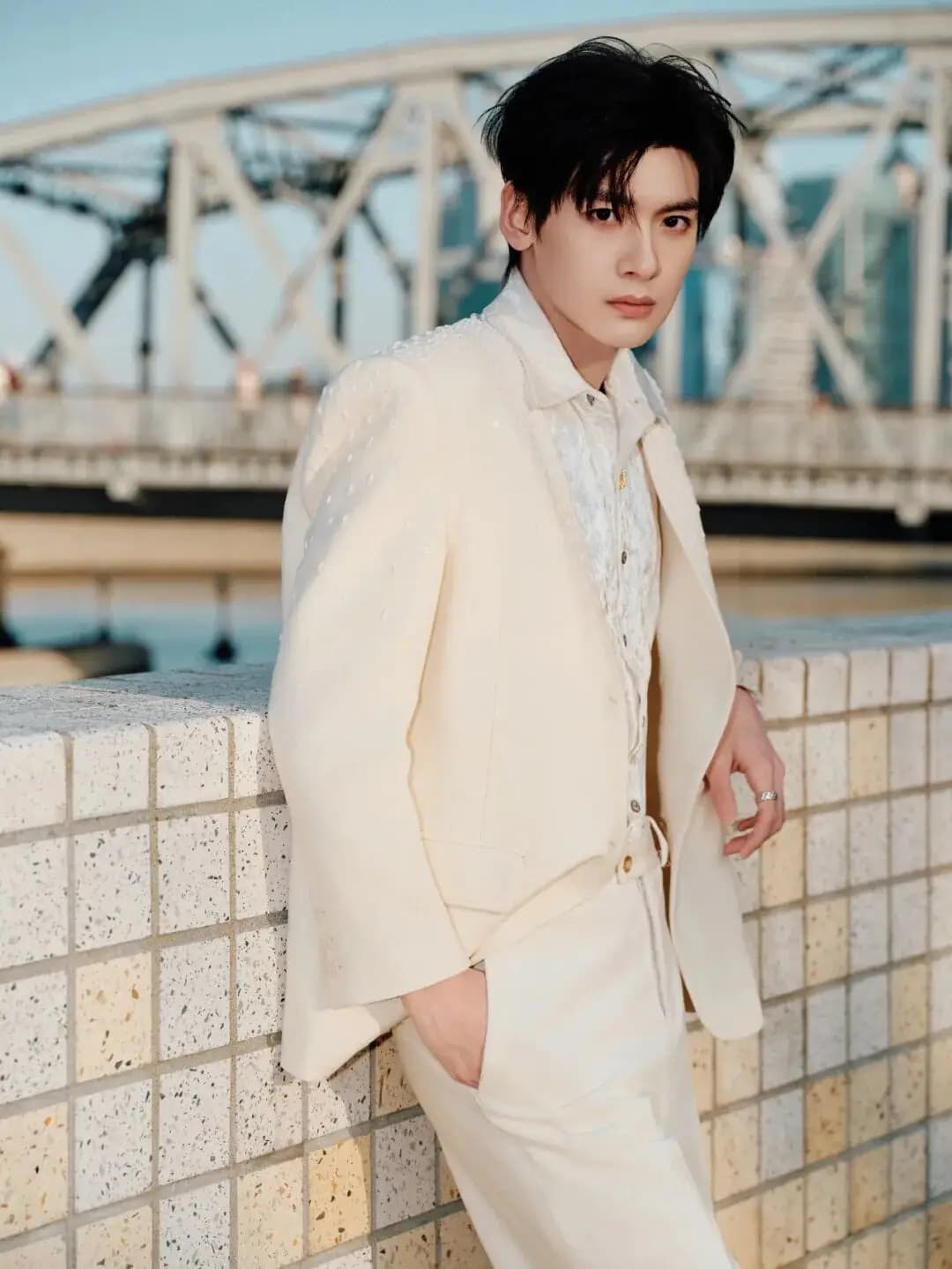 翟潇闻待播剧与商务资源