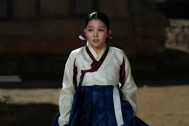 Binge Works 与 Mog Film 制作公司标志