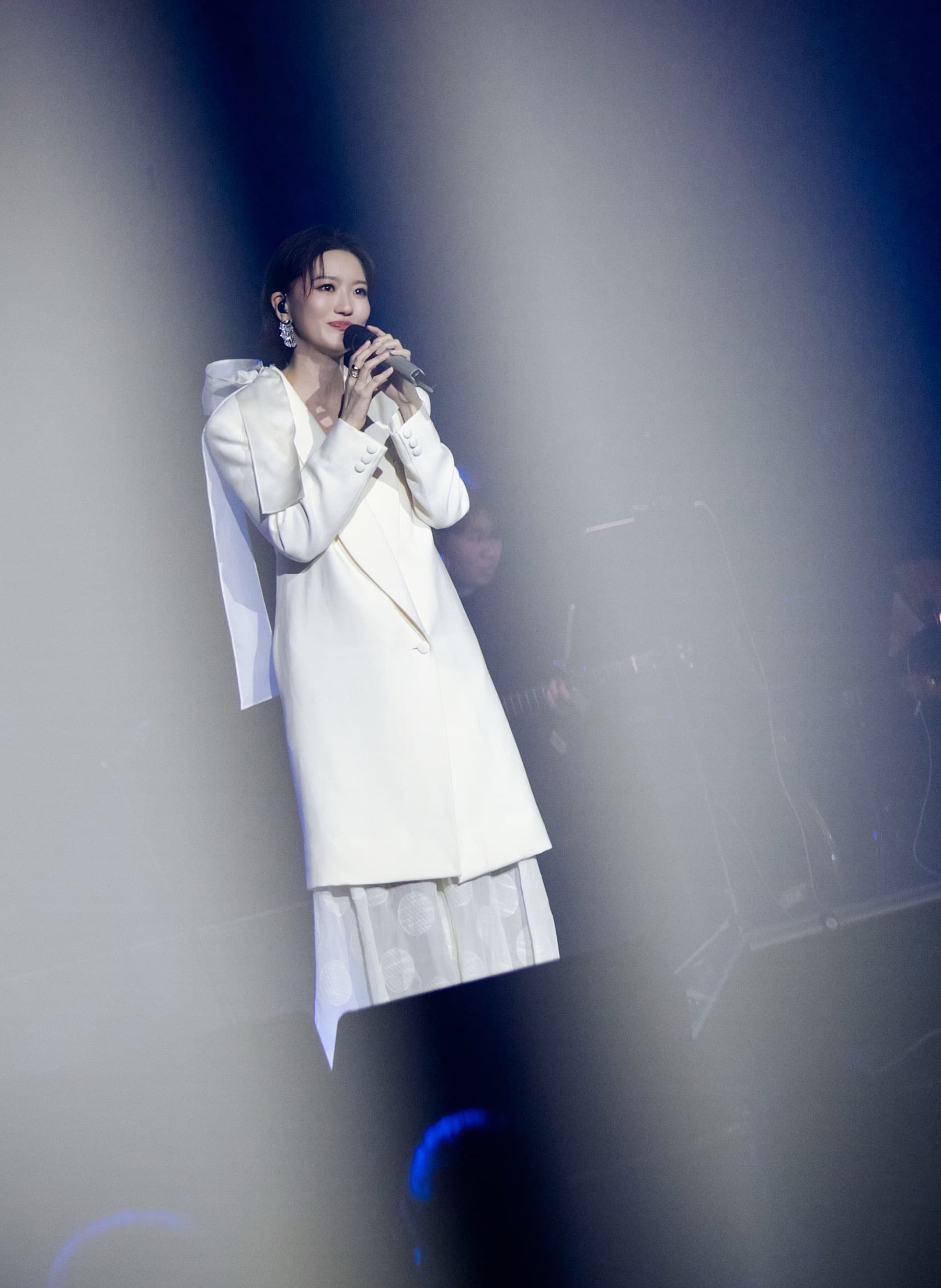 新加坡歌手蔡淳佳广州首唱,唱满23首歌曲。图/Joi Music / 淳萃文化提供