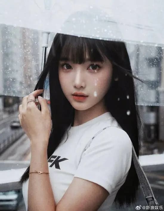 林俊杰绯闻女友七七正面照曝光气质出众