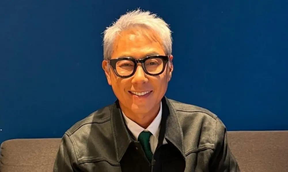 尹钟信社交媒体发文截图庆祝旗下演员结婚